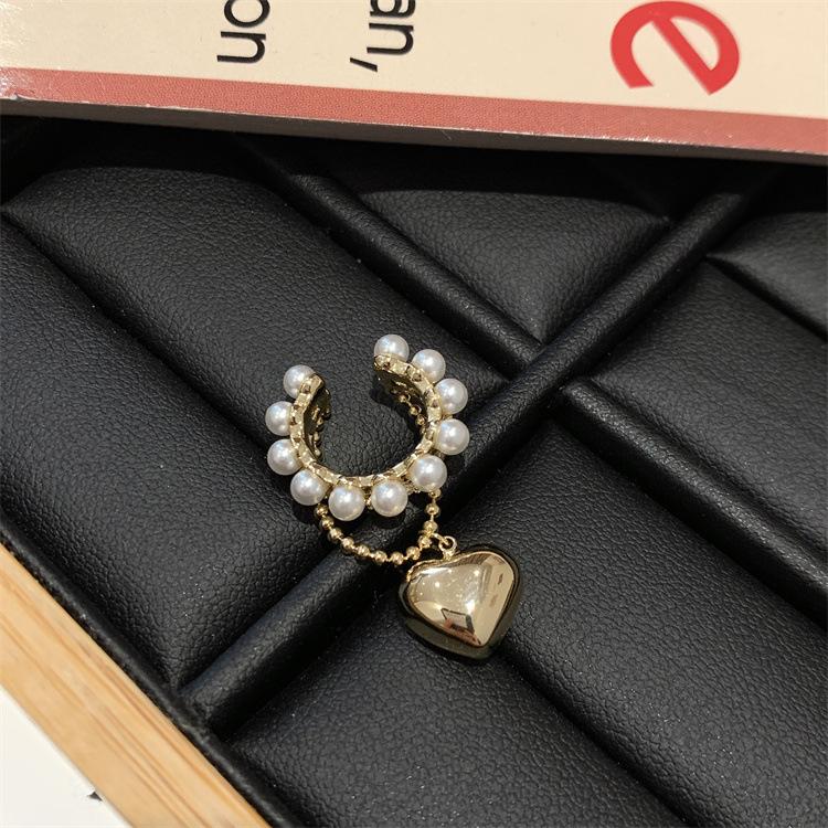 Süße & Würzig Quaste Herz Perle Nicht-Piercing Ohrklemme, Damen Elegante S925 Silber Ohrringe, Modeschmuck.