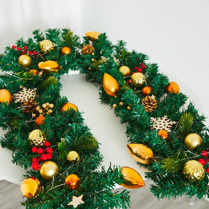 Luminous Christmas Garland and Wreath Ornaments for Shopping Malls, Hotels, and Staircases.