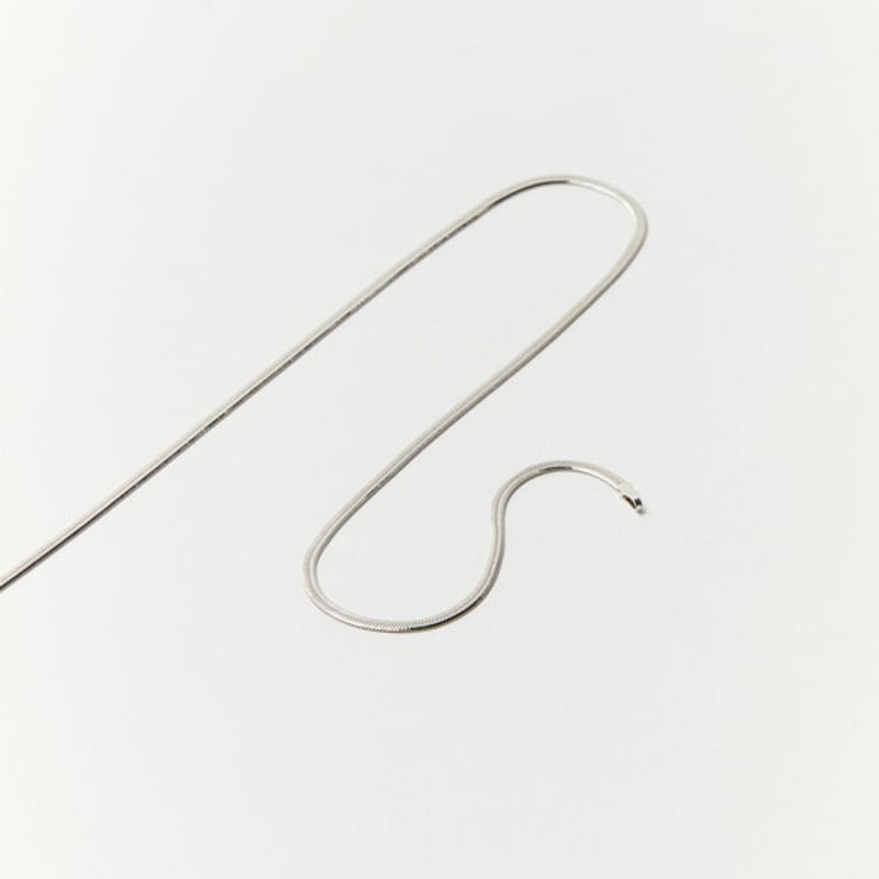 

Everglow Skin Necklace Silver