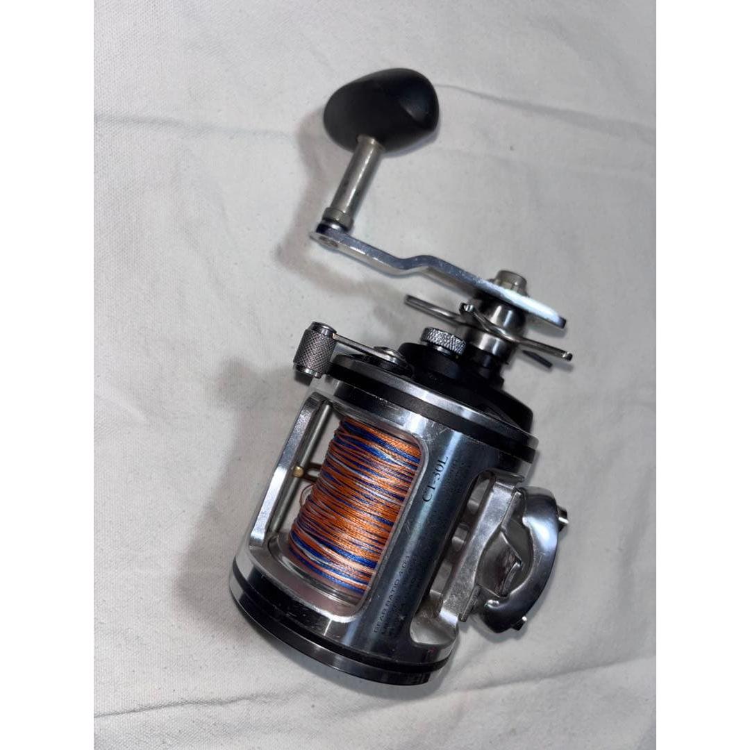 Used okuma CATALINA CT30L bait reel jigging trolling