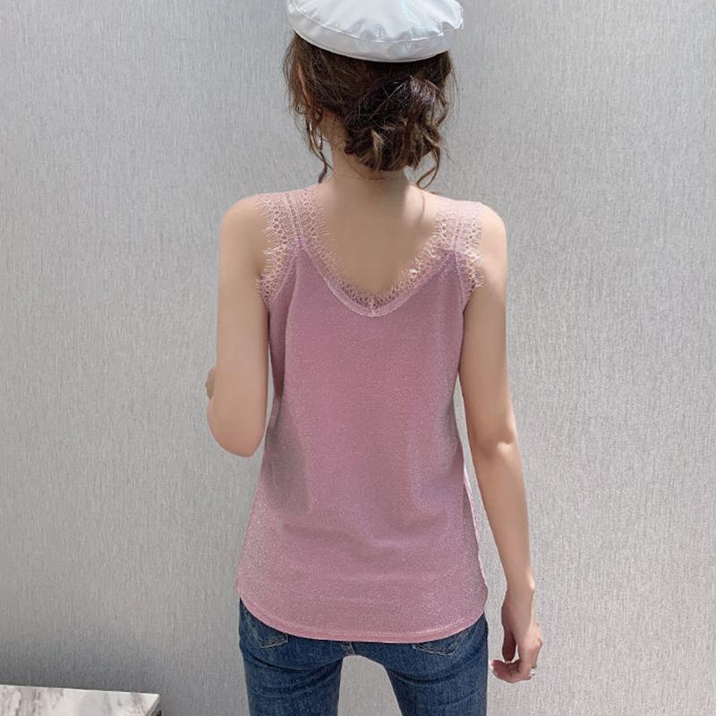 Dámské tílko New Fashion Ummer s krajkou, výstřihem do V a s výstřihem do V