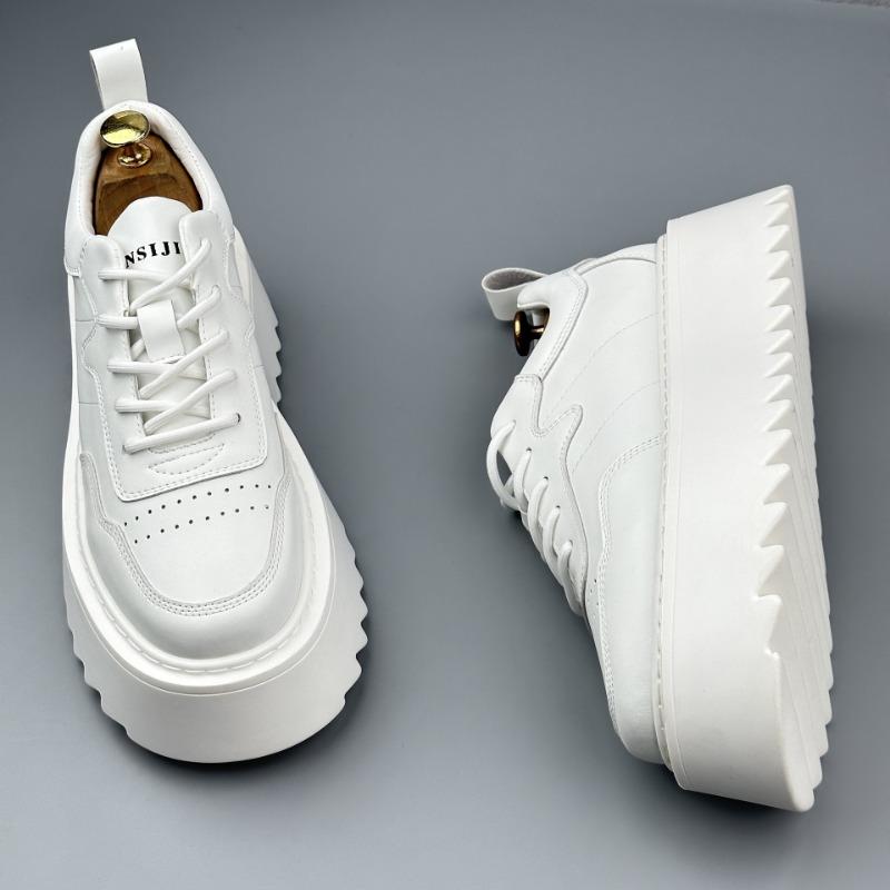 Thick Soled Men's 2025 Spring and Autumn New Height Increasing Fashionable Versatile Trend Casual Breathable Board Shoes