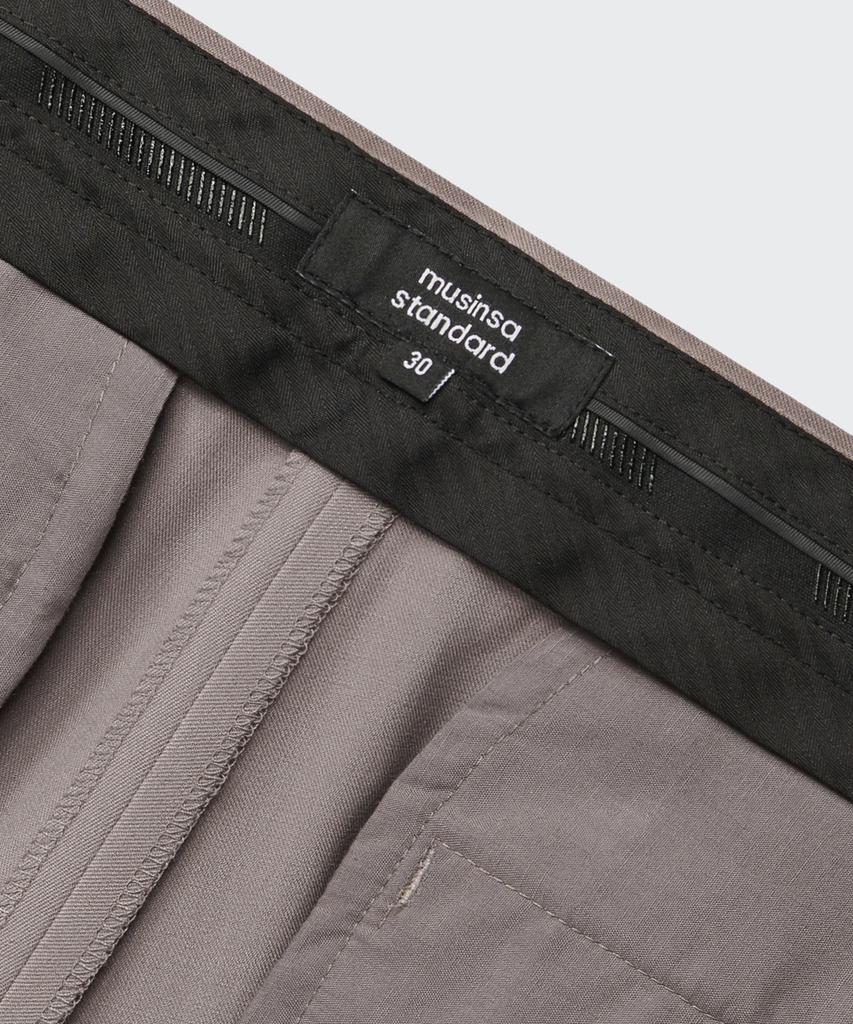 MUSINSA STANDARD Three-Puck Semi-Balloon Slacks [Grayish Beige]