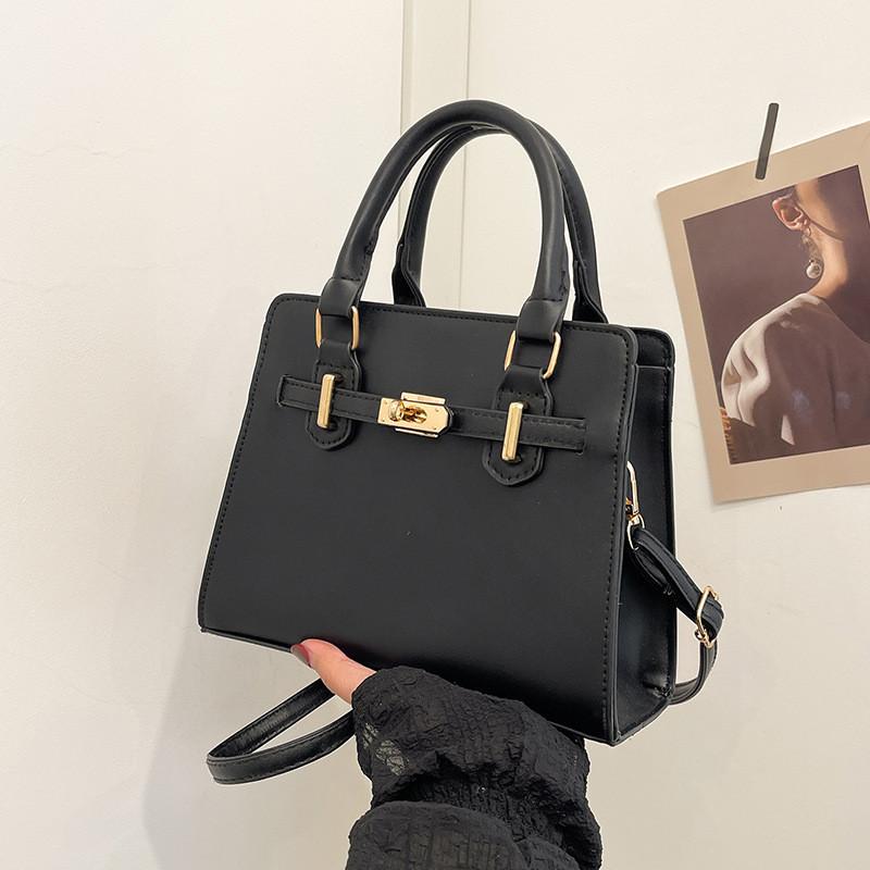 Street Style Tote Bag With Pu Material For Daily Use