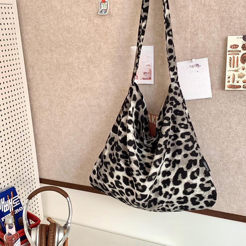 

Новая стильная корейская студенческая сумка-тоут, повседневная большая вместительная сумка на одно плечо