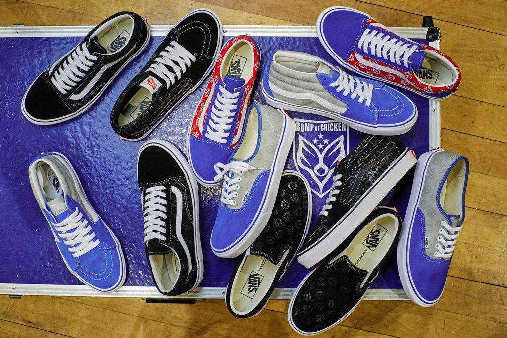 V98CF-BUMP-BK BUMP OF CHICKEN × Vans Slip-On Black (Men's)