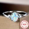 Mote 925 Sterling Sølv Oval Hvit Fire Opal Ringer for kvinner Bryllupsforlovelse Fine smykker Festgaver