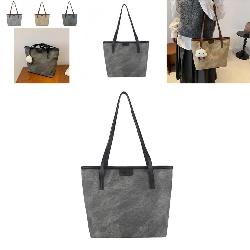 Contemporary Large Tote Bag For Women Stylish And Versatile Fashion Accessory