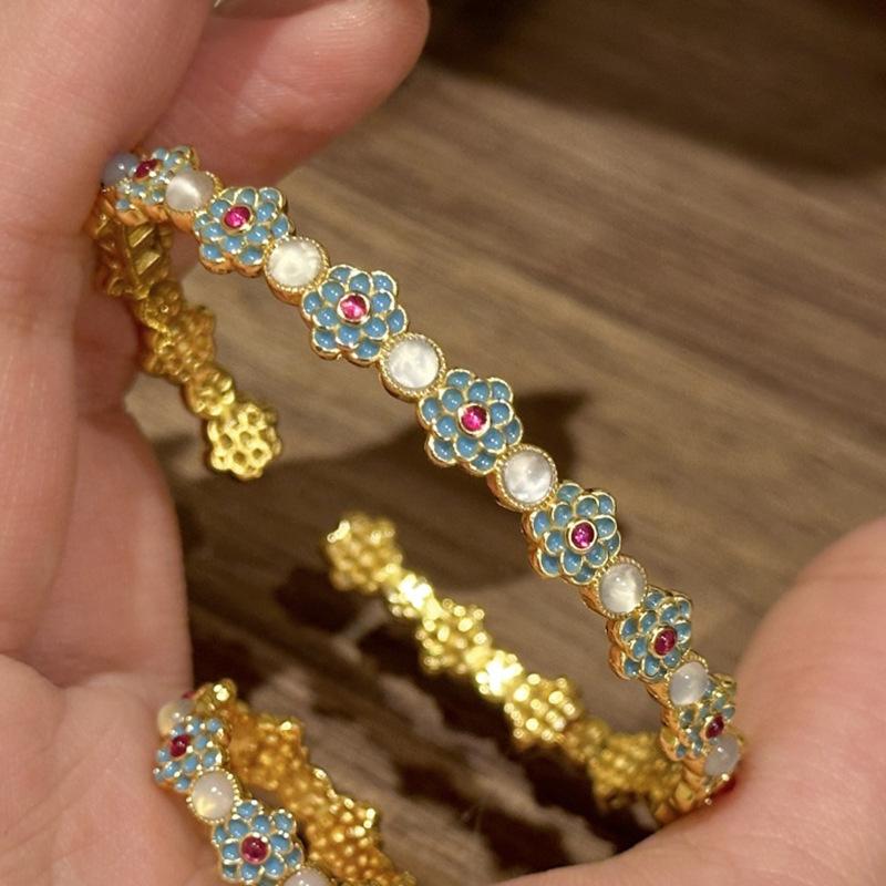 Hot Selling Enamel Chalcedony Blue and White Porcelain Ancient Method New Chinese Style Classical Blue Small Flower Bracelet