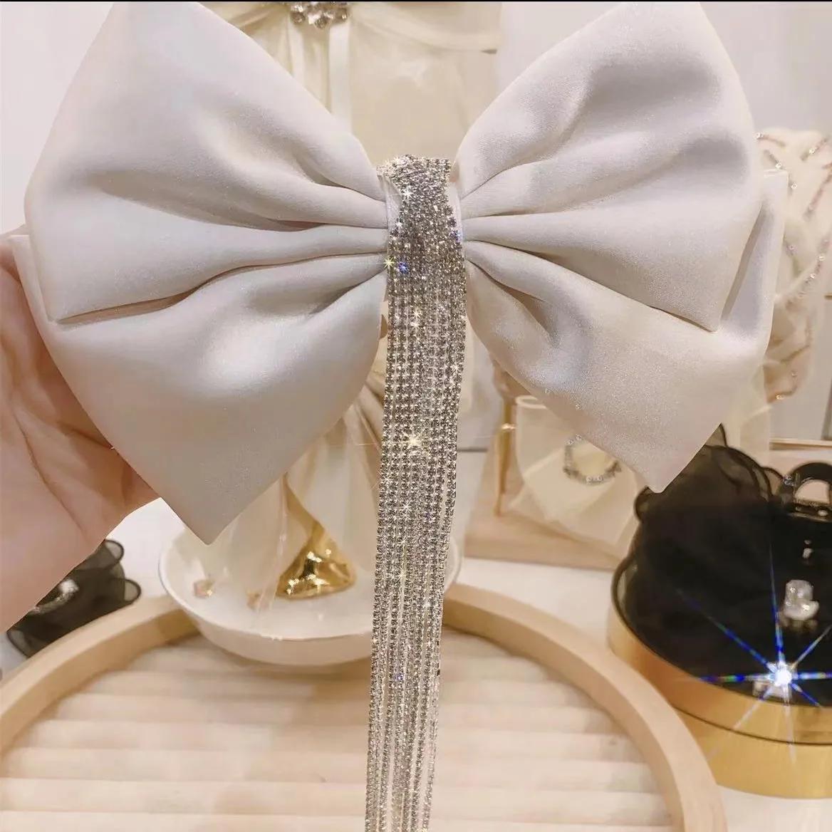 

Korean Style Large Bow Perfect Hair Clip with Shiny Rhinestones and Long Tassel for Women, Perfect Wedding Hair Accessories бежевий