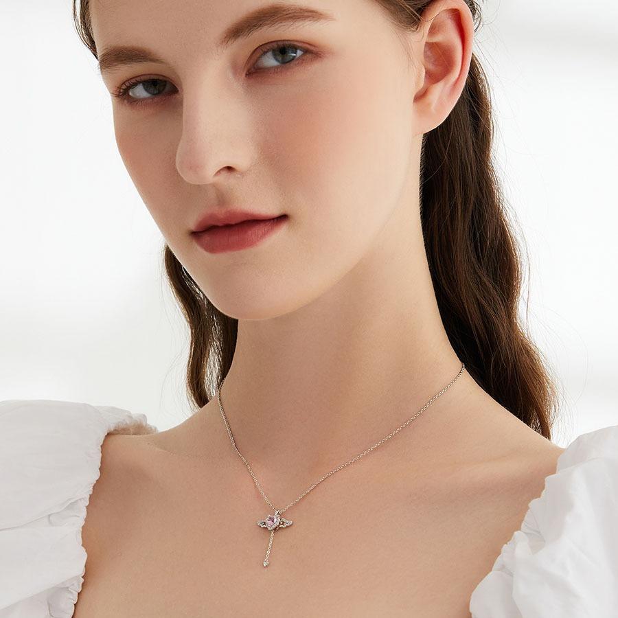 Moving Little Wings Cupid Heart Necklace Zircon Pendant Love Angel Necklace Female Collarbone Chain