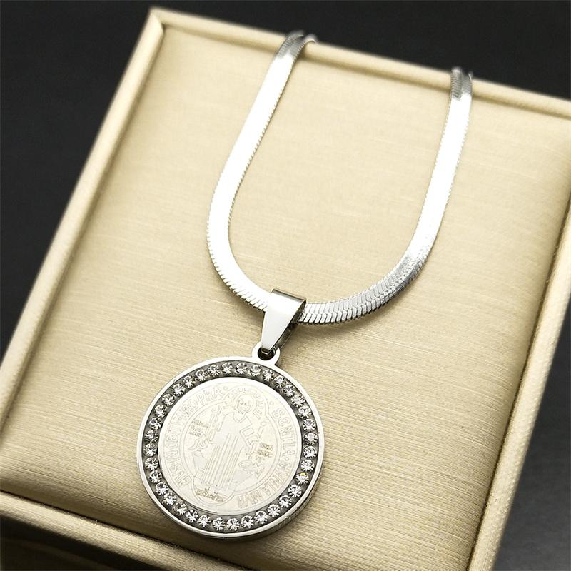 Vintage Crystal Saint Benedict Medal Necklace for Men Women Stainless Steel San Benito Party Gold Color Amulet Jewelry Gift