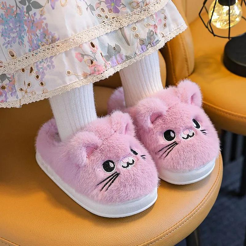 Urocze Kapcie Bawełniane z Motywami Kreskówkowymi Dla Dzieci, Gruba Podeszwa i Ciepłe.