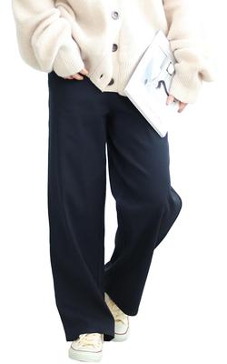 Hosen & Röcke – Hosen & Kniehosen