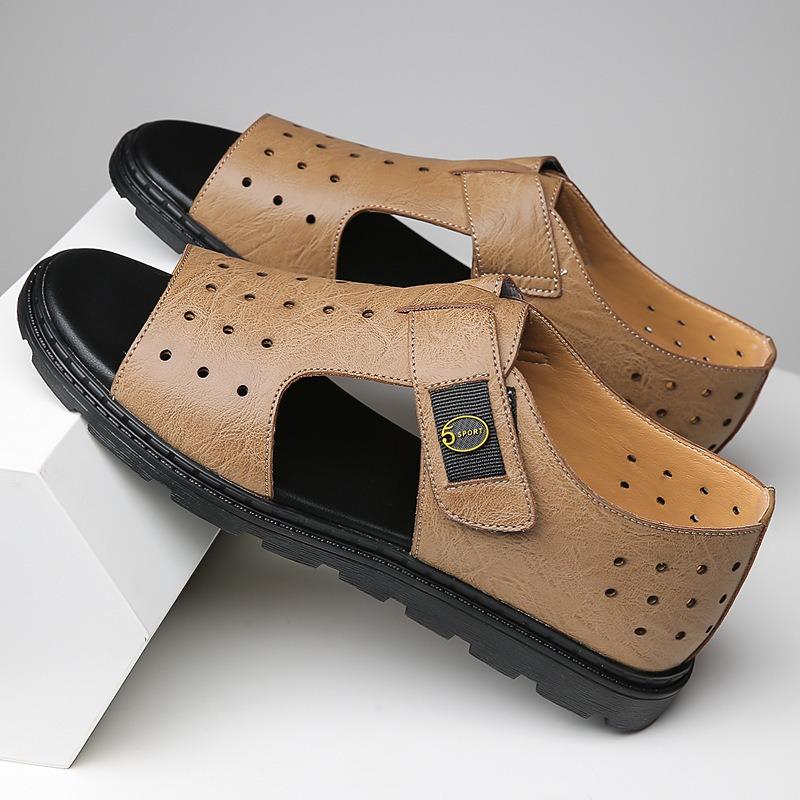 Fashion Designer's New Openwork Breathable Roman Style Men's Sandals Summer Fashion Hand-sewn Outdoor Beach Male Shoes