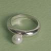 Zney Po Pearl Ring (L)