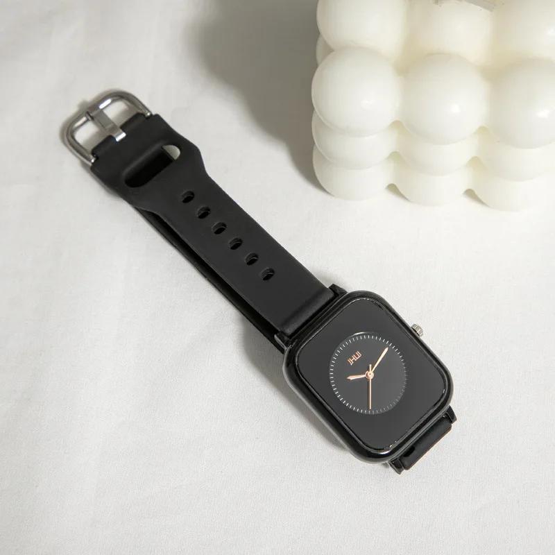 

New Fashion Rectangle Watch for Women Sport Watches Silicone Strap Waterproof Quartz Wristwatches Ladies Girls Casual Clock
