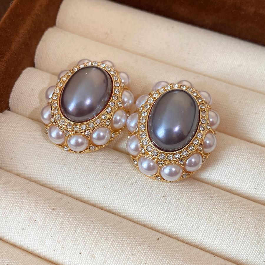 Silver needle diamond pearl oval stud earrings medieval vintage retro elegant earrings light luxury high-end earrings