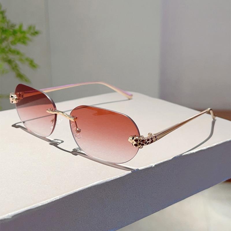 Rimless Oval Sunglasses Men New Fashion Vintage Gradient Casual Shades Women Trendy Luxury Brand Design Decor Sun Glasses