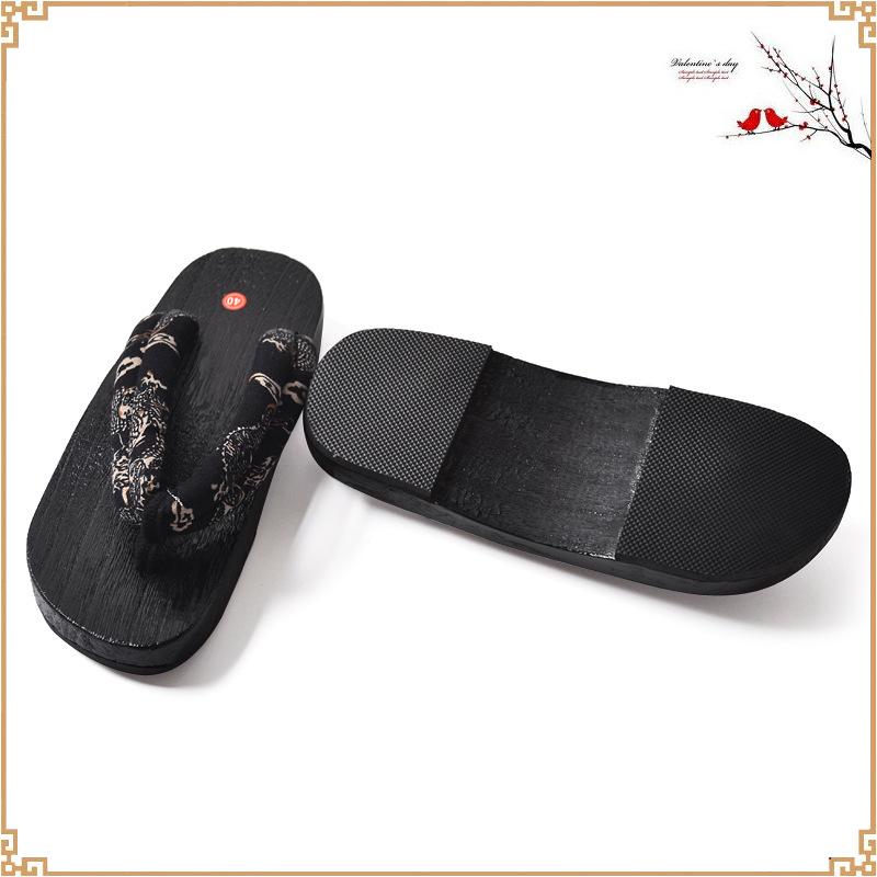 Men's Lightweight Paulownia Wood Clogs - Comfortable & Casual Slippers