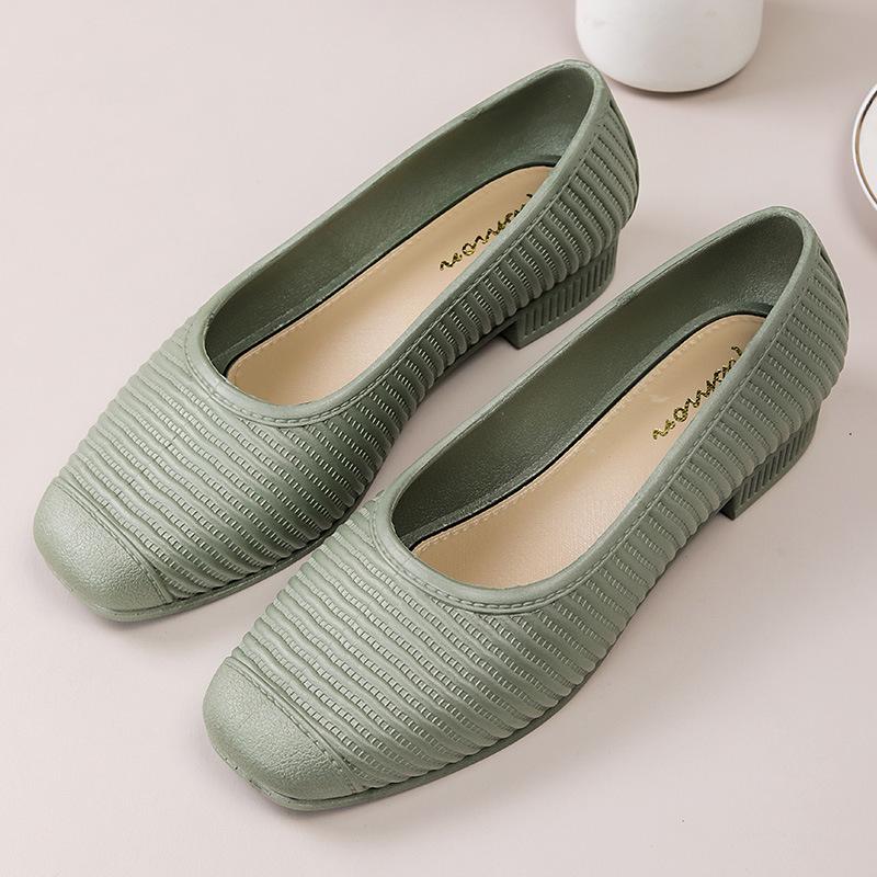 Yuzhihao Women's Round Toe Flat Sandals - Solid Color Summer Fashion