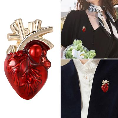 Menschlicher Körper Organ Brosche Modische Legierung Herz Reversnadel Accessoire für Frauen und Mädchen Mode Kleidung Schmuck