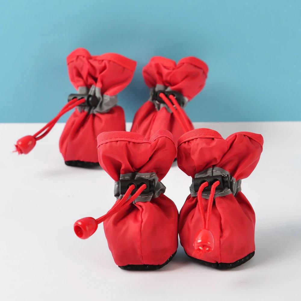 4 Stück Wasserdichte Hundeschuhe für Kleine Hunde Chihuahua Verstellbar Reflektierend Regenstiefel Welpe Haustier Katze Socken Stiefeletten Haustierprodukte