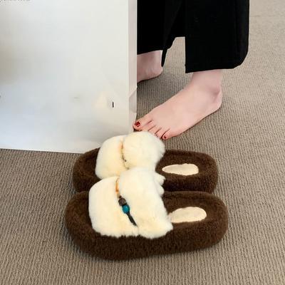 Warme Baumwollpantoffeln mit einem Wort, Nische, Perlenbesetzt, Dicksohlige, Flauschige Pantoffeln, Damen-Außenbekleidung, 2025 Herbst und Winter, Neu, Retro, Plüsch