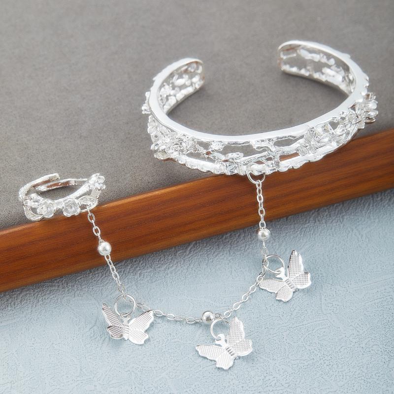 Retro Butterfly Bracelet and Ring Set for Women Cute Everyday Jewelry Gift