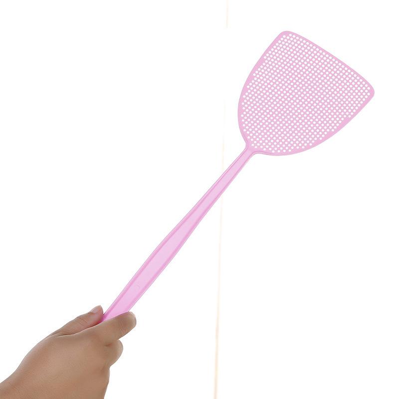 Durable Mesh Fly & Mosquito Swatter with Extended Handle