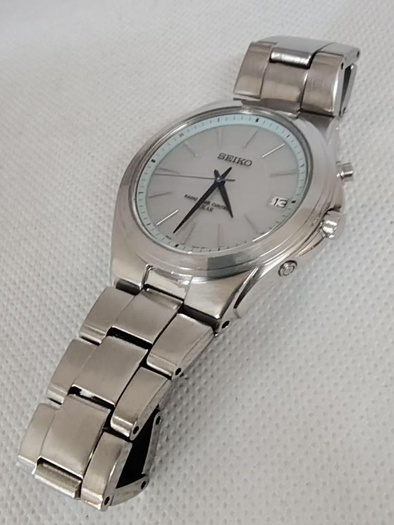 [USED] Seiko Radio Solar Watch with Blue Hands, Model 7B42-0AL0