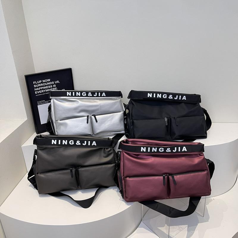 Travel bag for men and women, large capacity multifunctional gym bag, wet and dry separation sports handbag, crossbody bag, commuting bag
