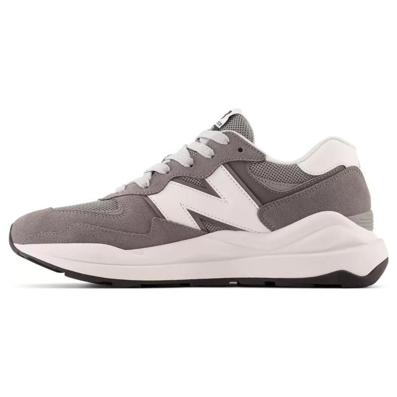 

New Balance 57/40 Grey Sneakers M5740VPB 38