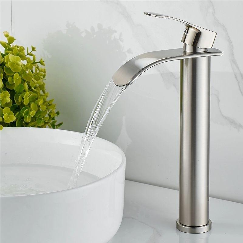 Brushed Gold Basin Faucets Waterfall Black Bathroom Faucet Single handle Basin Mixers Taps Tall Bath Faucet Sink Water Crane