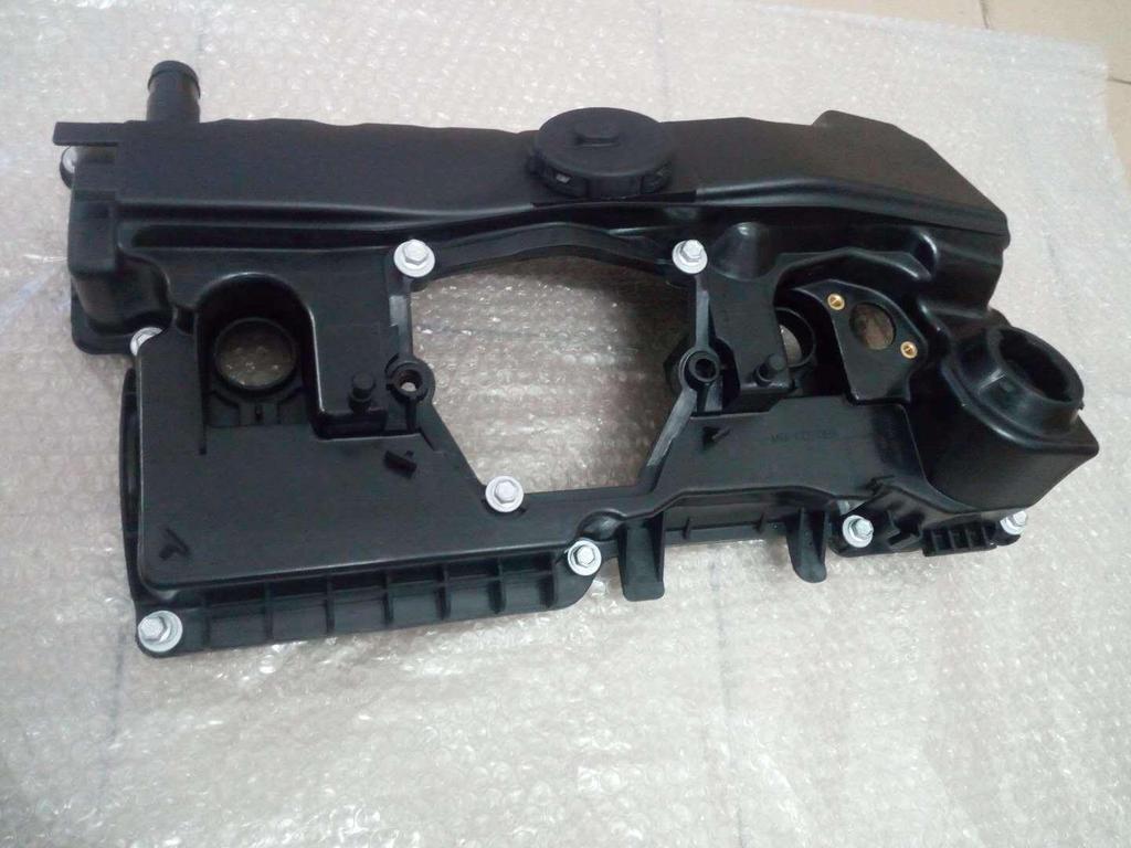 Engine Valve Cover for BMW 1 & 3 Series E88 E90 E60