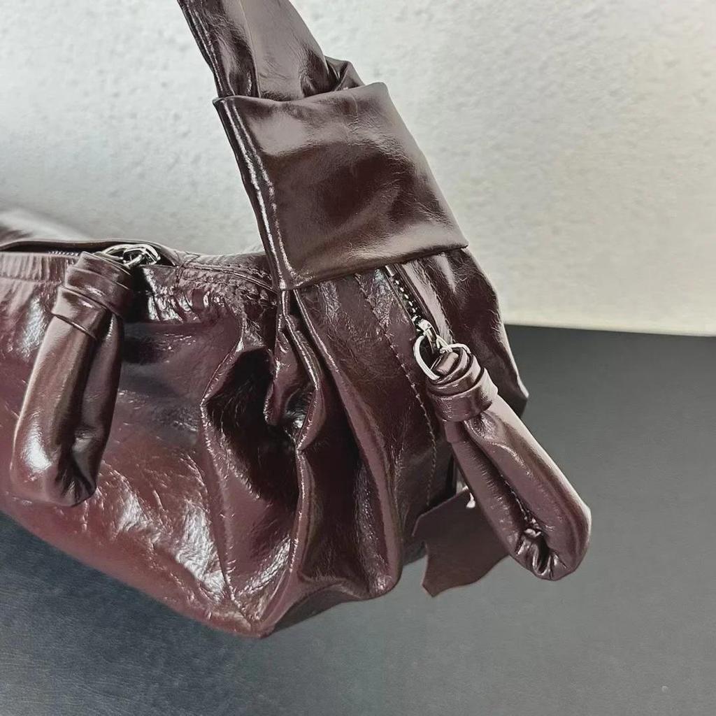 French Designer Croissant-Shaped Genuine Leather Messenger Bag for Women