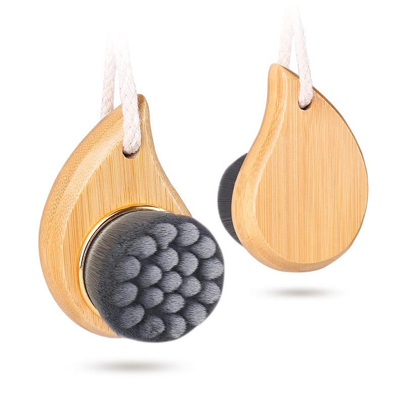 Manual Wooden Face Cleansing Brush with Soft Bristles for Makeup Removal and Deep Cleaning