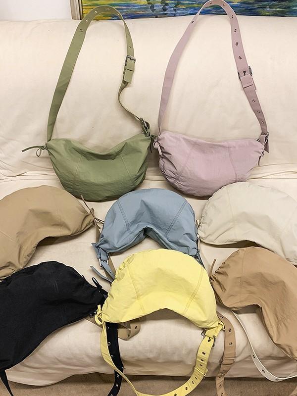 Nylon Duffle Bag For Women With Zipper Pocket And Casual Style
