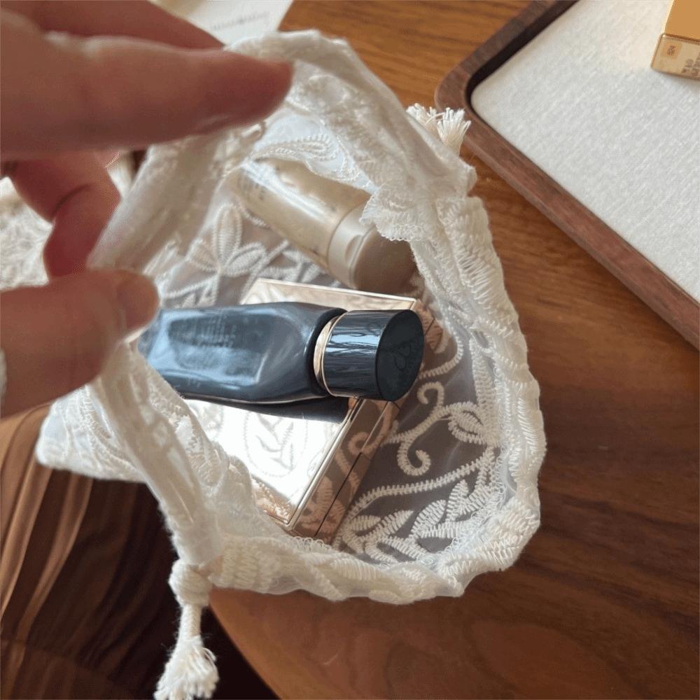 Creative Lace-Cutout Embroidered Drawstring Storage Bag Multi-Purpose Retro Storage Pouch Single Layer Organizer Travel