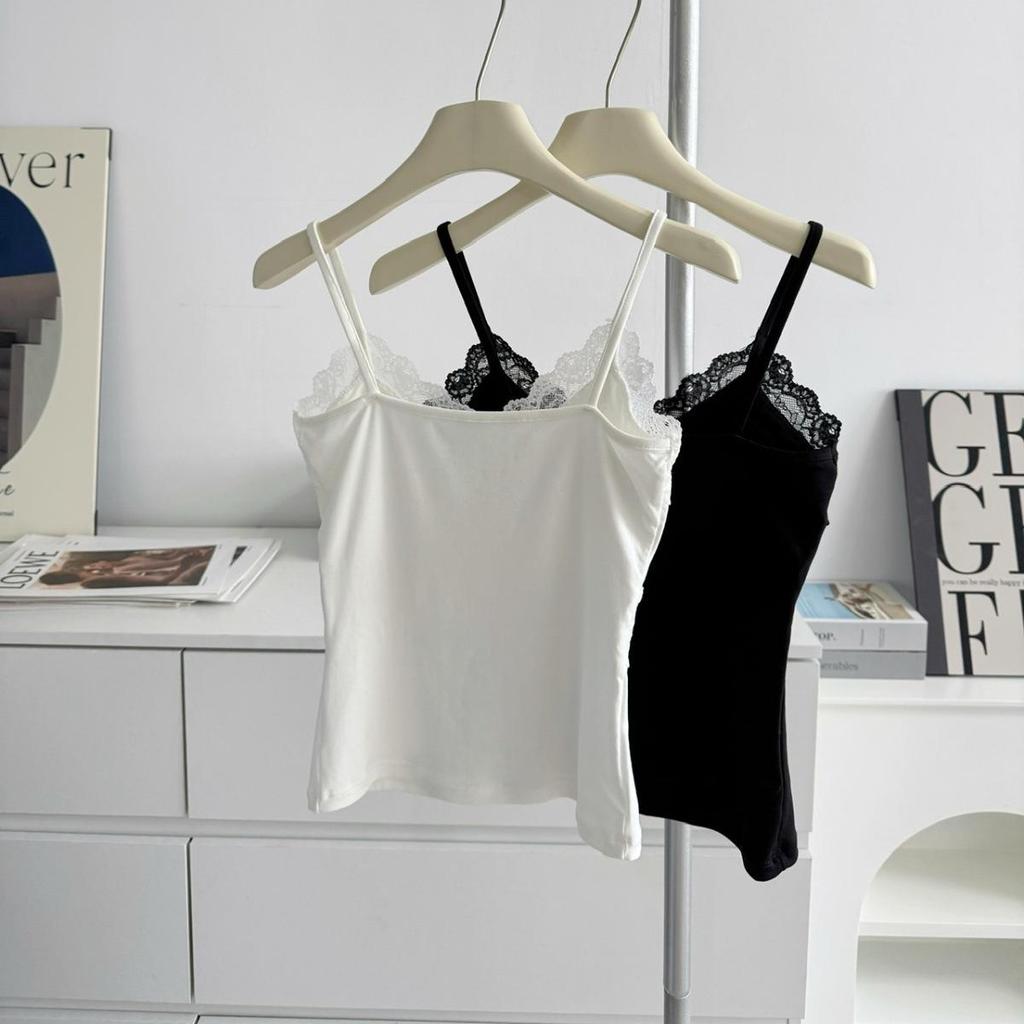 Elegant White V-Neck Lace Camisole with Chest Pad for Women