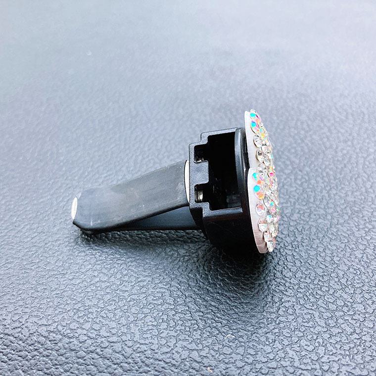 Diamond Rhinestone Peach Heart Car Air Vent Aromatherapy Clip - Love Car Perfume Decoration
