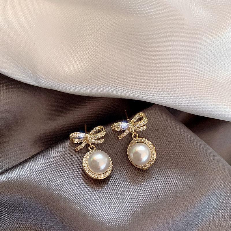 Korean Bow Highlight Pearl Diamond Earrings Women's Elegant Exquisite Niche Design Versatile Earrings Tide