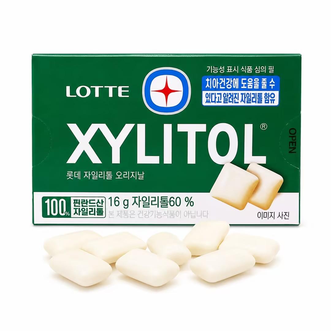 Жевательная резинка Lotte Xylitol 16 г Стойкий свежий вкус, формула с ксилитом для освежения полости рта Xylitol Chewing Gum 16g