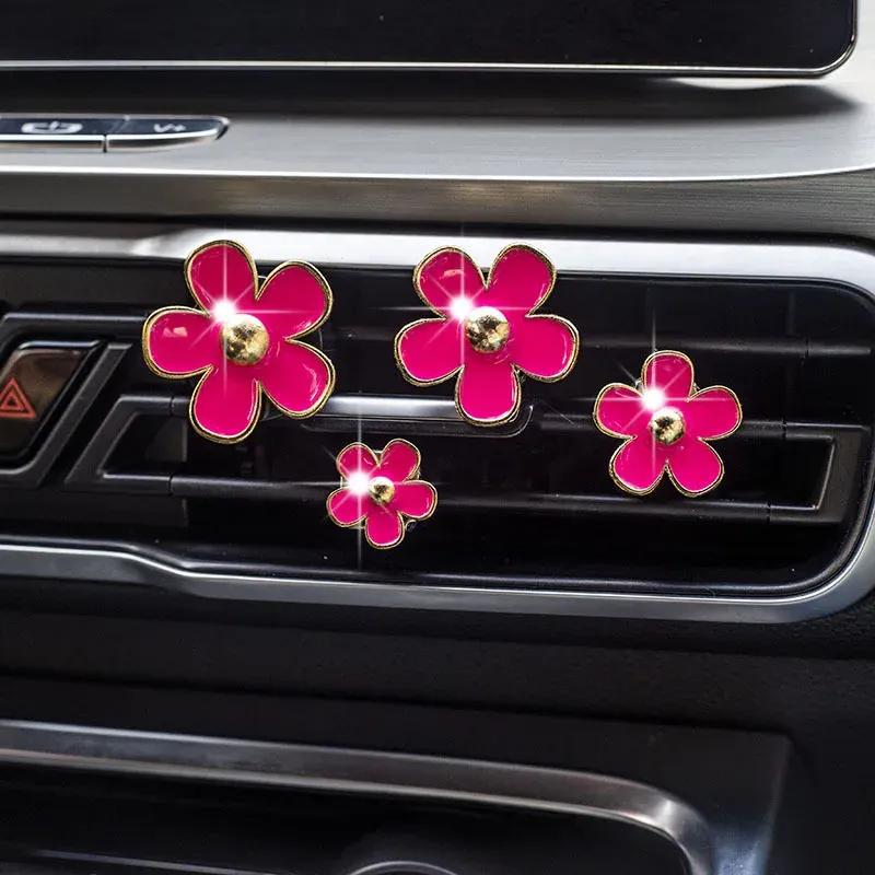 4 Teile/satz Auto Outlet Vent Parfüm Clips Auto Lufterfrischer Klimaanlage Aromatherapie Kleine Daisy Innen Dekoration Zubehör