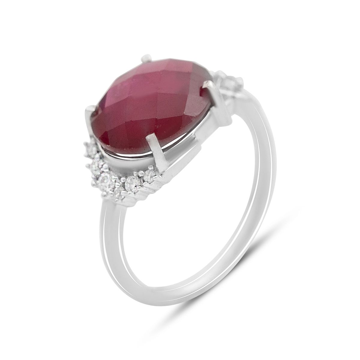 

Срібна каблучка з натуральним рубіном 6.576ct, вага виробу 3,82 гр (2153054) 18 rubine червоний колір