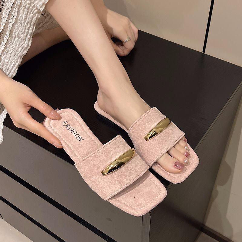

Popular small fragrant cool slippers women s outer wear 2025 summer fashion versatile metal buckle design one-word flat bottom sandals 40 розовый