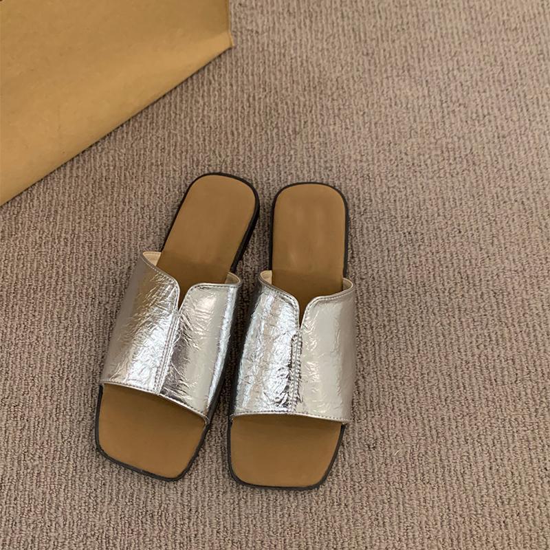 

Мода 2024 года, летние женские тапочки-гладиаторы с открытым носком, модные элегантные шлепанцы на мягкой подошве на плоской подошве, женские пляжные сандалии Casaul Size 37(foot 23.5cm) серебряный