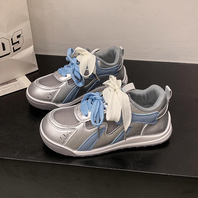 Summer popular mesh breathable moral training board shoes women's 2025 new mesh shoes super fire niche leisure sports white shoes