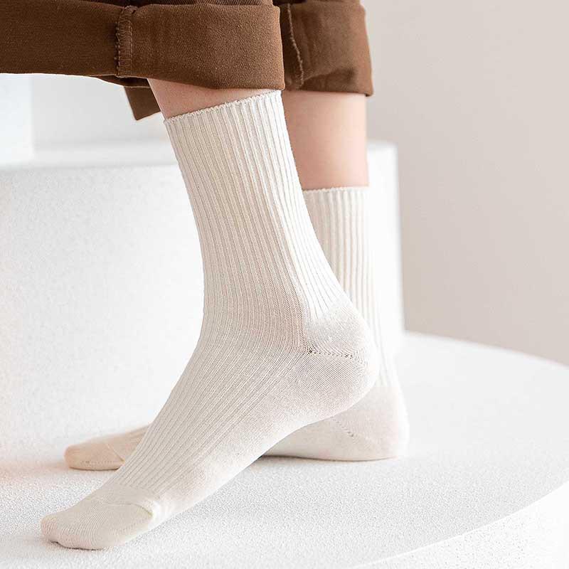 Women's Wear-Resistant Mid-Calf Ribbed White Cotton Socks - Autumn/Winter Durable Slouch Style