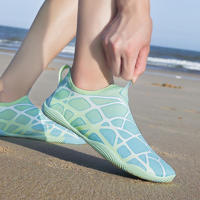 Mode Herren Damen Wasser Barfußschuhe Strandschuhe Schnelltrocknend Flussaufwärts Weiche Sportsandalen Leichtgewichtige Umfassende Trainingsschuhe Paar